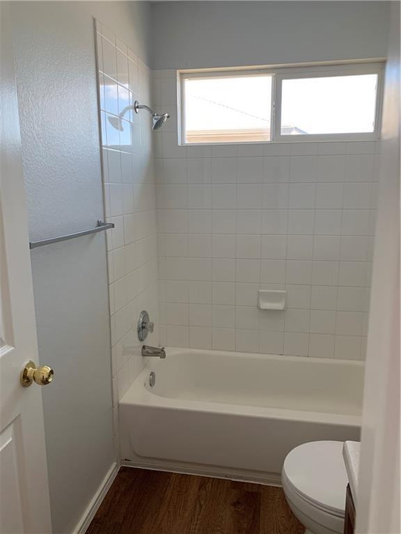 Building Photo - 328 Almquist St