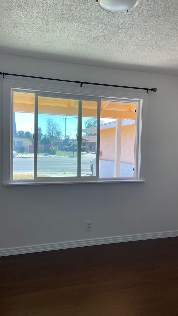 Building Photo - 3 bed 2 Bath Home Recently renovated single-family home in Fairfield,