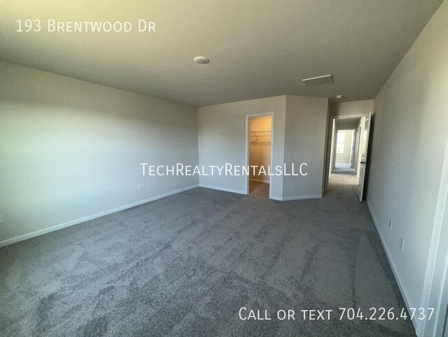 Building Photo - 193 Brentwood Dr