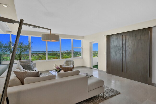 Building Photo - 5600 Collins Ave