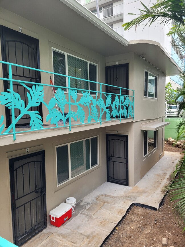 Building Photo - 454 Kuamo'o St