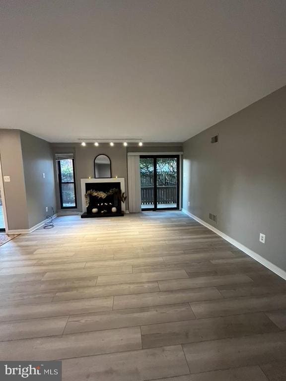 Building Photo - 102 Dudley Ave