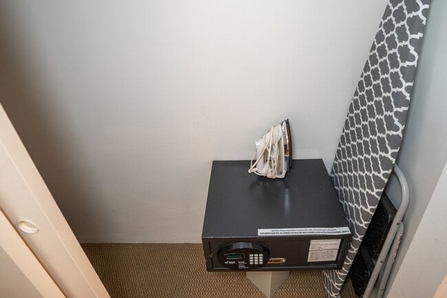 Building Photo - BeachFront Furnished Condo at Sugar Beach Resort, 1 Bed / 1 Bath with Ocean Views!