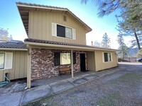 Building Photo - 43126 E Sugar Pine Dr