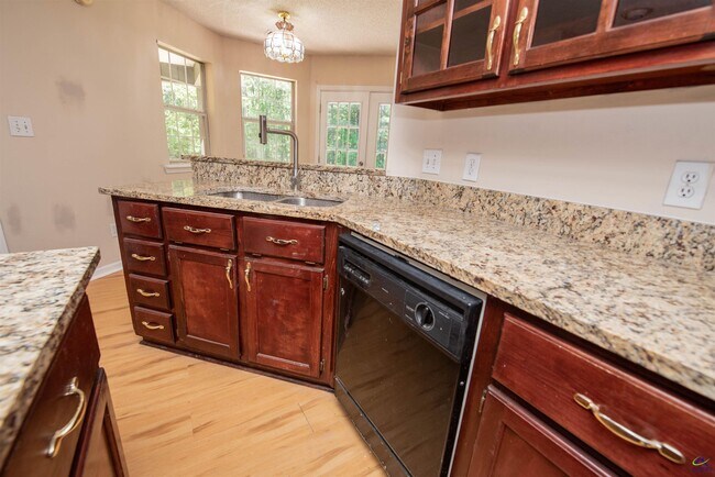 Building Photo - 111 Wiley Way