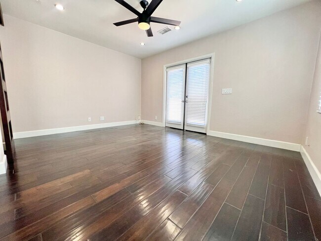 Building Photo - 59-61 Ximeno