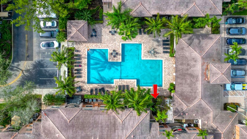 Building Photo - 2005 SE 10th Ave