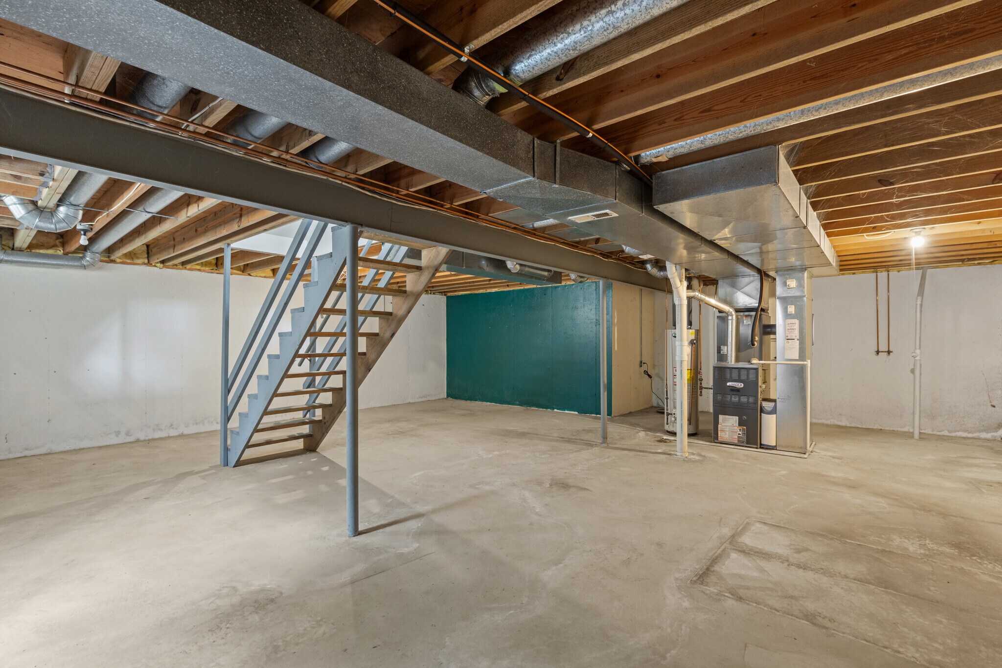 Building Photo - 245 Westridge Parc Ln