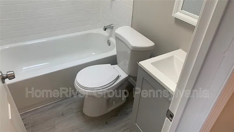 Building Photo - 4731 B St