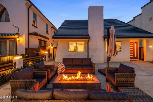 Building Photo - 5113 Whitecap St