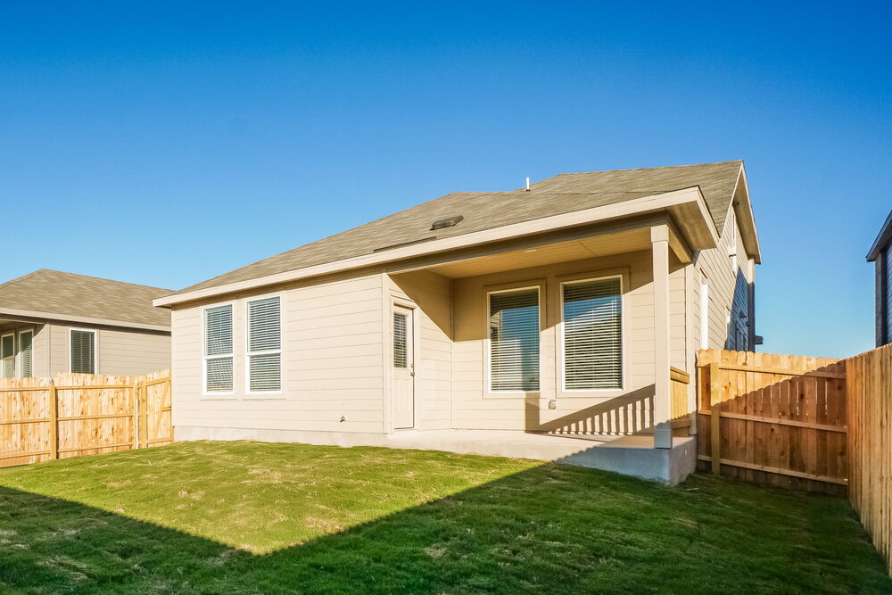 Building Photo - 15546 Crescent Pne