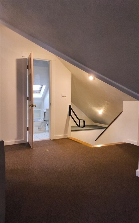 Building Photo - 186 Branscomb St