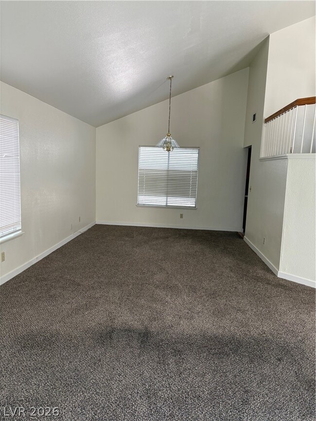 Building Photo - 5608 Red Bluff Dr