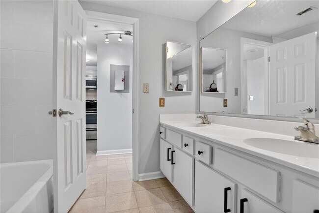 Building Photo - 199 14th St NE