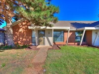 Building Photo - 6605 Lyrewood Ln