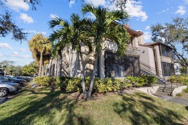 Building Photo - 10265 Gandy Blvd N