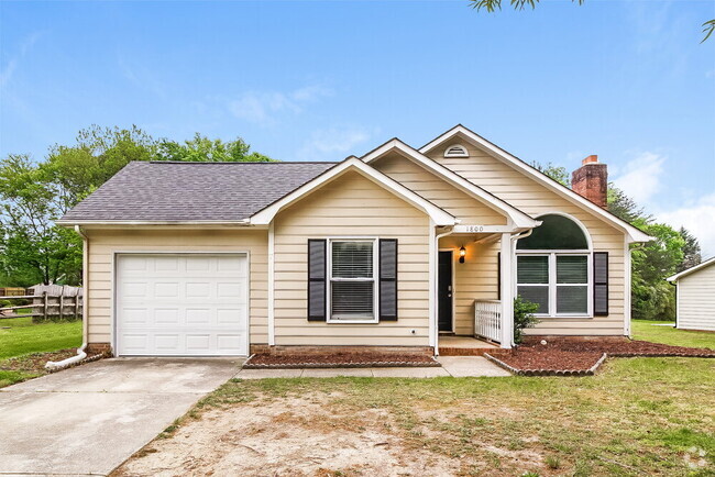Building Photo - 1800 Hedgelawn Dr