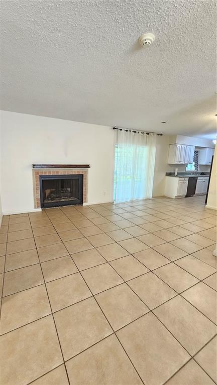 Building Photo - 5301 W Cleveland St