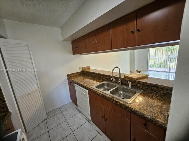 Building Photo - 11582 NW 44th St