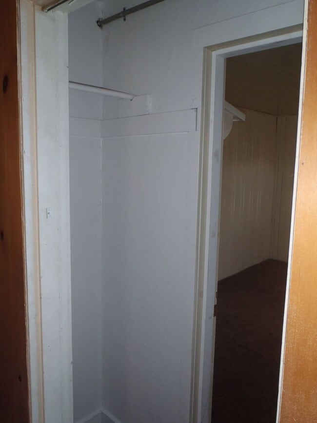 Building Photo - 2603