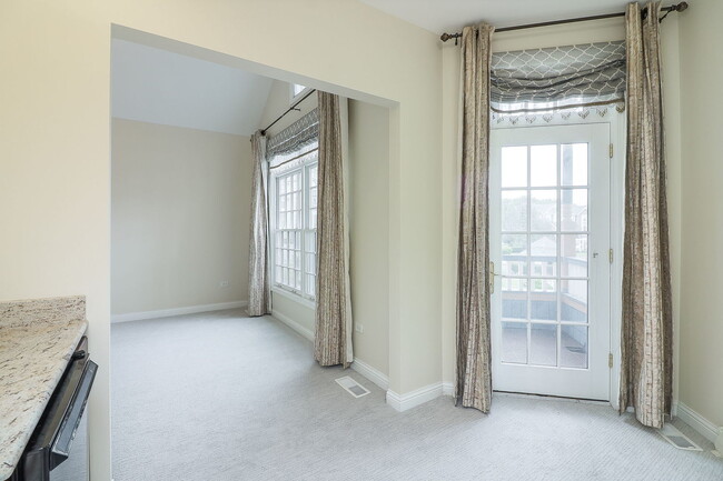 Building Photo - 4171 Royal Mews Cir