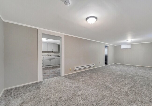 Building Photo - 5313 Leighton Ave