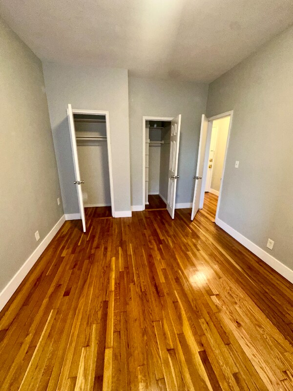 Building Photo - 85 Easton Ave