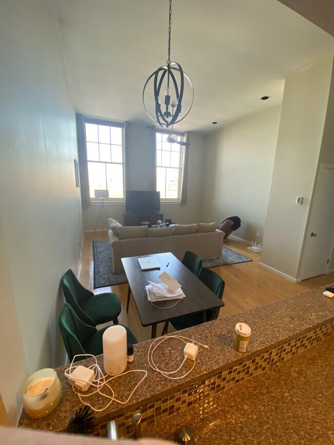 Livingroom - 350 W 4th St