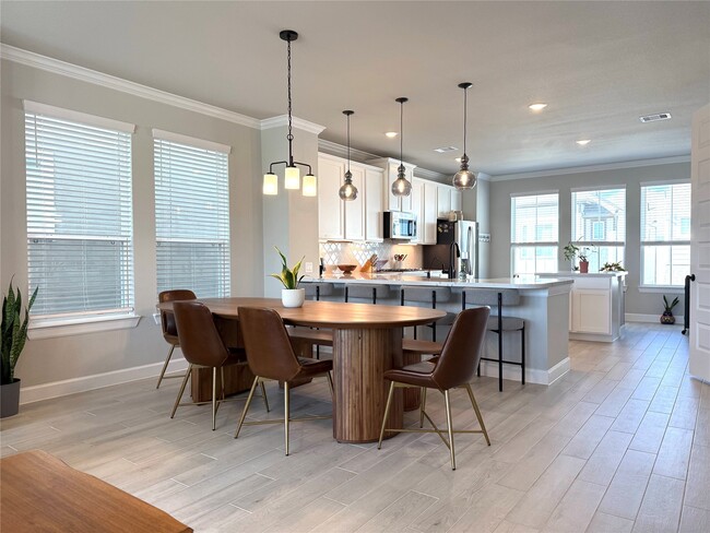 Building Photo - 5614 Green Rise Ln