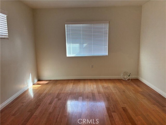 Building Photo - 11246 Lull St