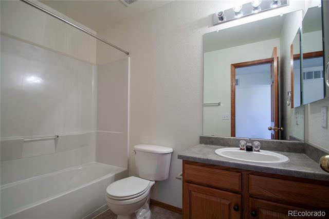 Building Photo - 5945 S Zante Way