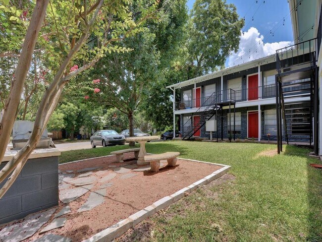 Building Photo - 4712 Depew Ave