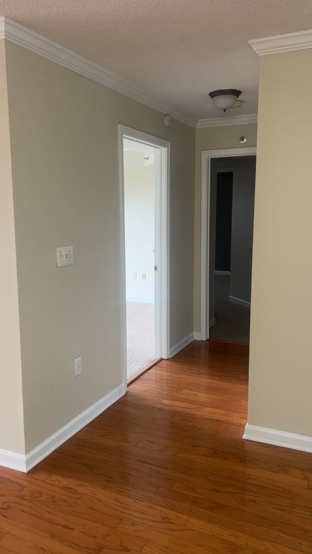 Building Photo - 2BR/1BA | Newly Renovated Condo!