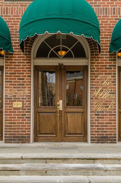 Building Entrance - 2410 20th St NW