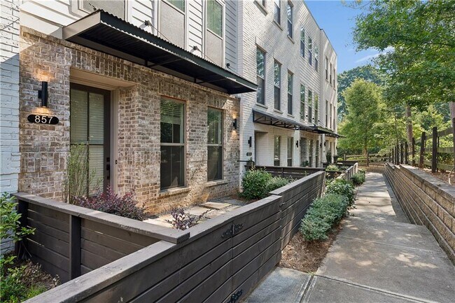 Building Photo - 857 Constellation Dr