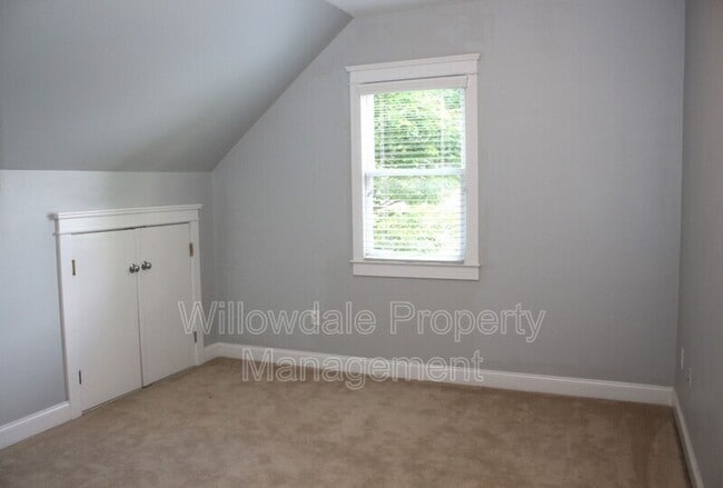 Building Photo - 107 Bridgegate Dr