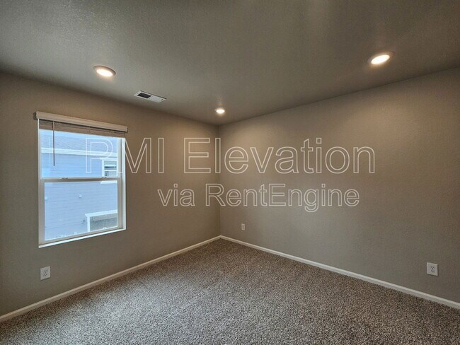Building Photo - 5091 S Robb Ct