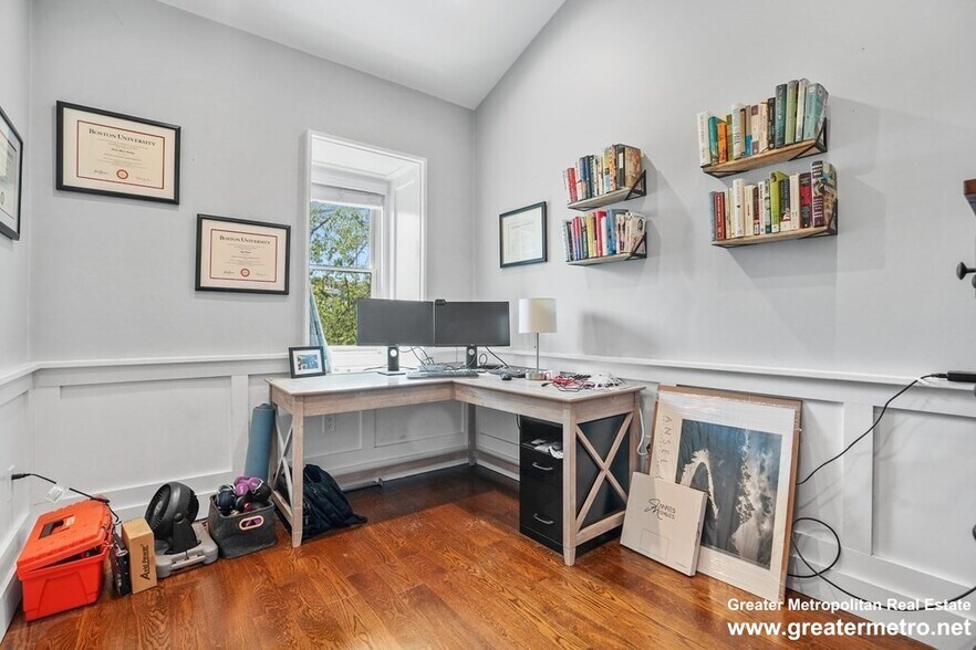 Building Photo - 130 M St