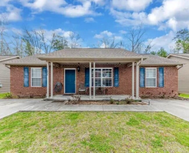 Primary Photo - 4934 Teras Point Way