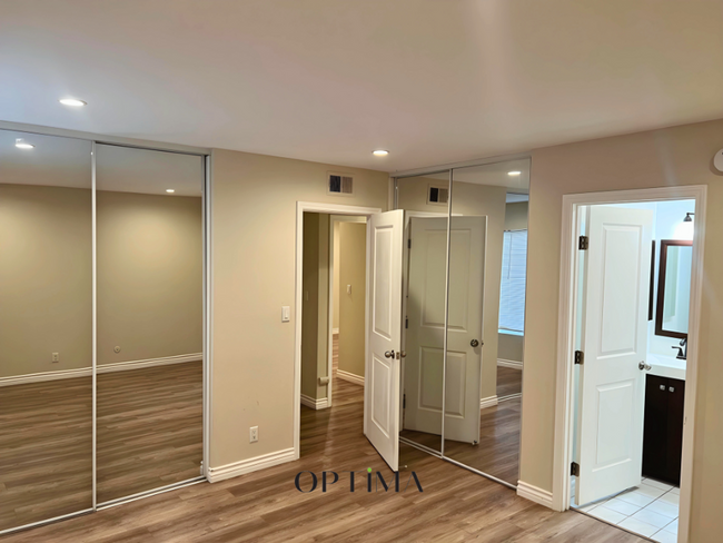Building Photo - COMING SOON! - Beautifully Updated 3-Bedro...
