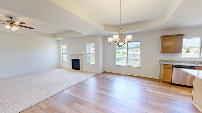 Building Photo - 5391 Swan Dr