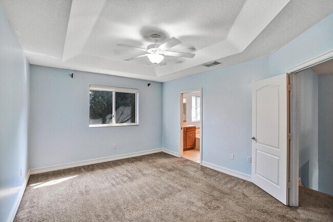 Building Photo - 21403 NW 13th Ct