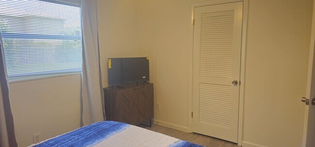 Building Photo - $6,000 Per Month FULLY FURNISHED - SATELLITE BEACH FL- MINUTES TO BEACH