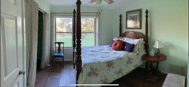 Building Photo - 2.35-acre farmhouse in the heart of Cedar Park available for rent!