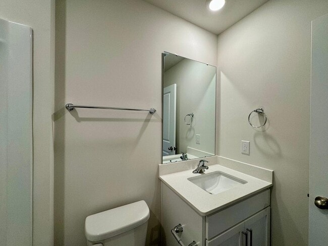 Building Photo - 149 Tributary Wy