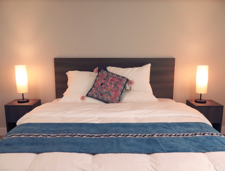 Building Photo - 4211 Chestnut St