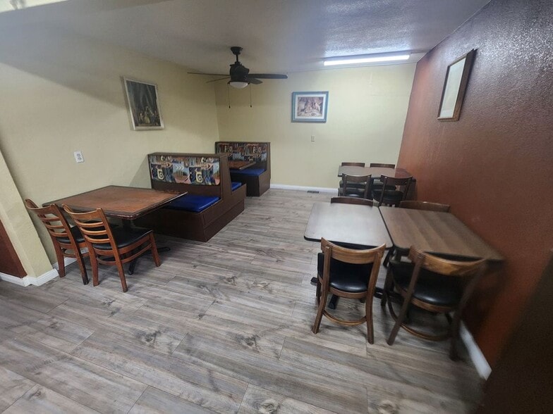 Building Photo - 26468 National Trails Hwy