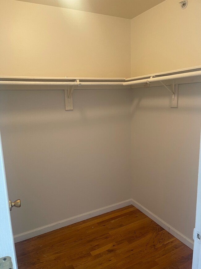 walk-in closet 2 - 34 Crawford St