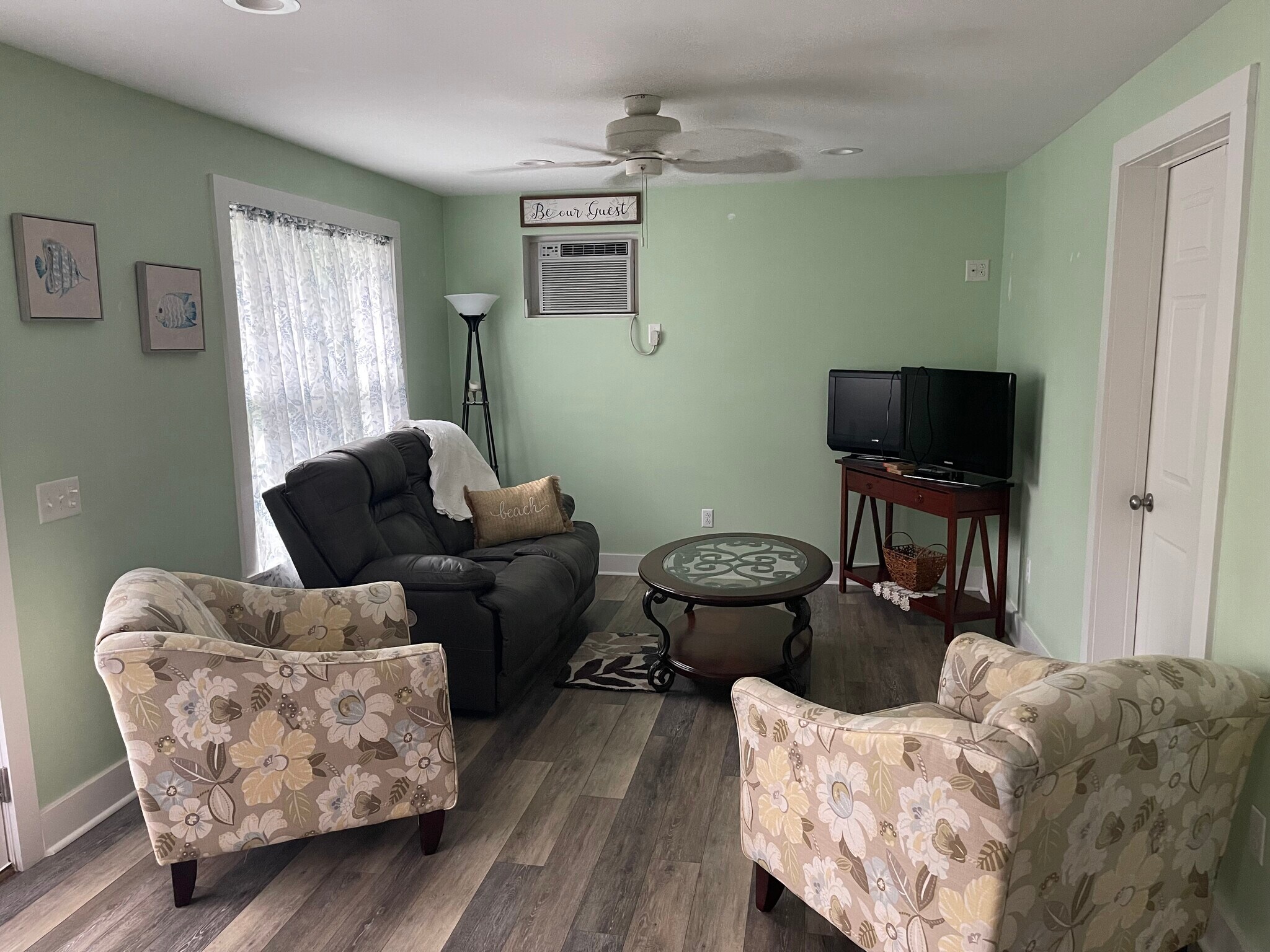 Building Photo - 1603 Palmetto Dr