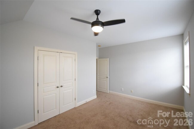 Building Photo - 2405 Bonterra Blvd